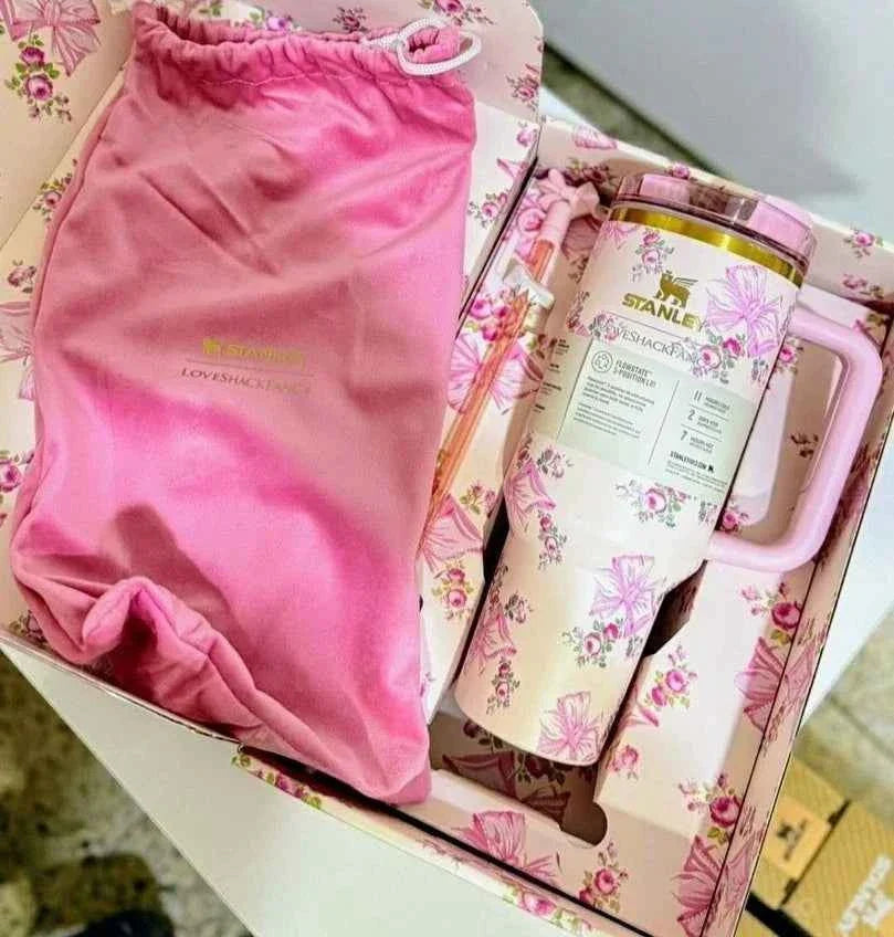 Stanley X Love Shack Fancy Quencher 40 oz Tumbler Cup Butterfly Gift Box Pink US