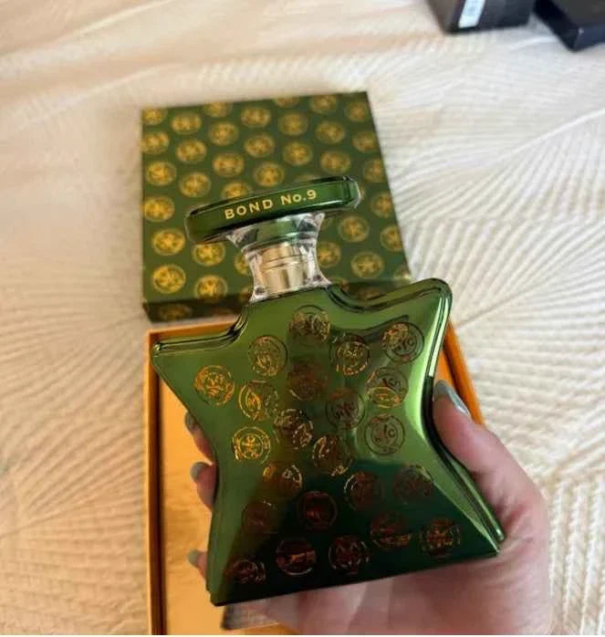Bond No. 9 Greenpoint Eau de Parfum 100ml – Unisex Luxury Fragrance